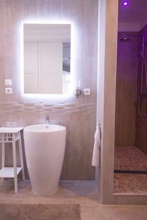 Chic Appart - Sauna Privatif Tourcoing Værelse billede